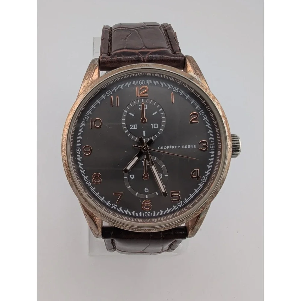 Geoffrey Beene Men's Watch 41mm Case Brown Faux Leather Band- New Battery